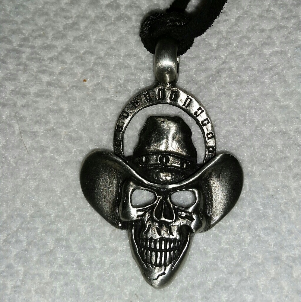 Necklace 19" leather